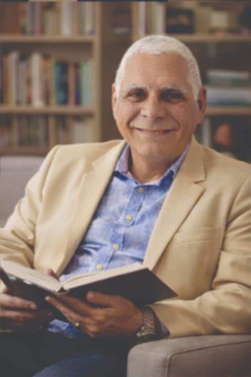 Júlio César, psicólogo da Integramente Clinic